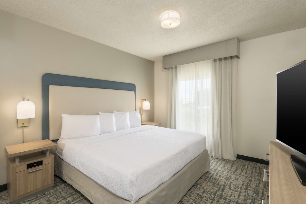 Suite, Multiple Beds, Accessible, Bathtub - Photo 2