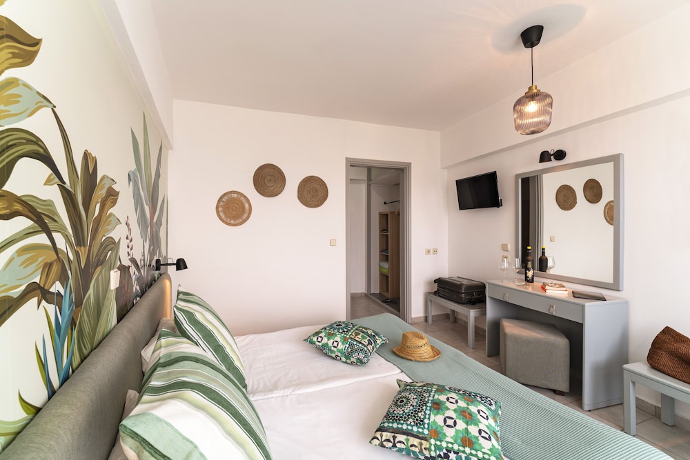 Double Room - Photo 1