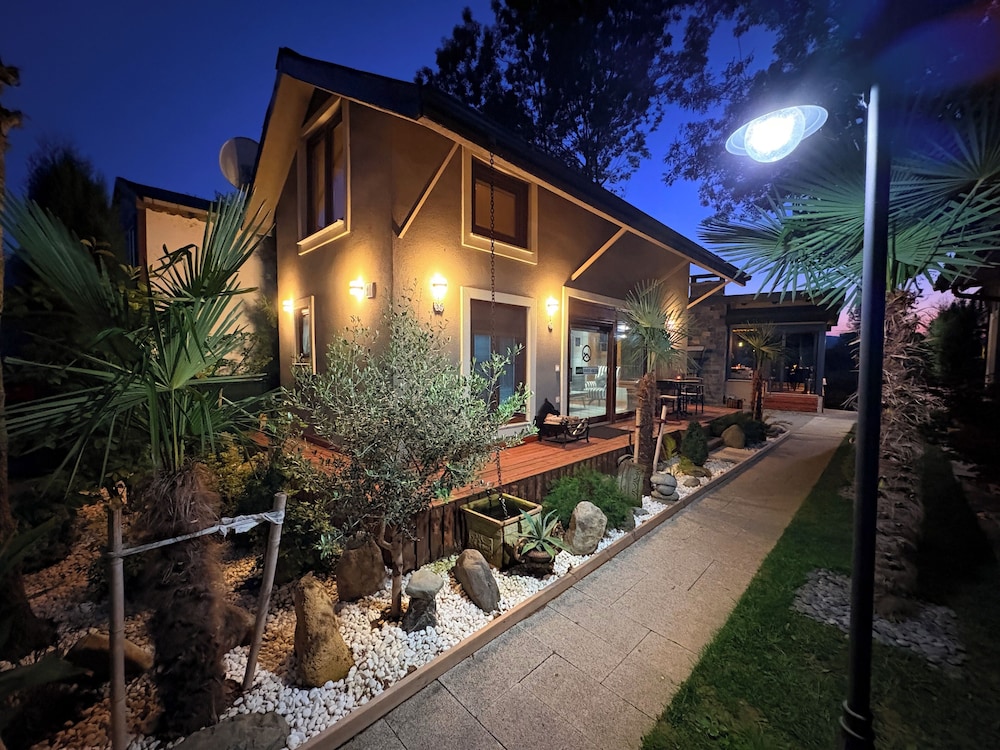 Premium Somineli Suite Villa photo 2