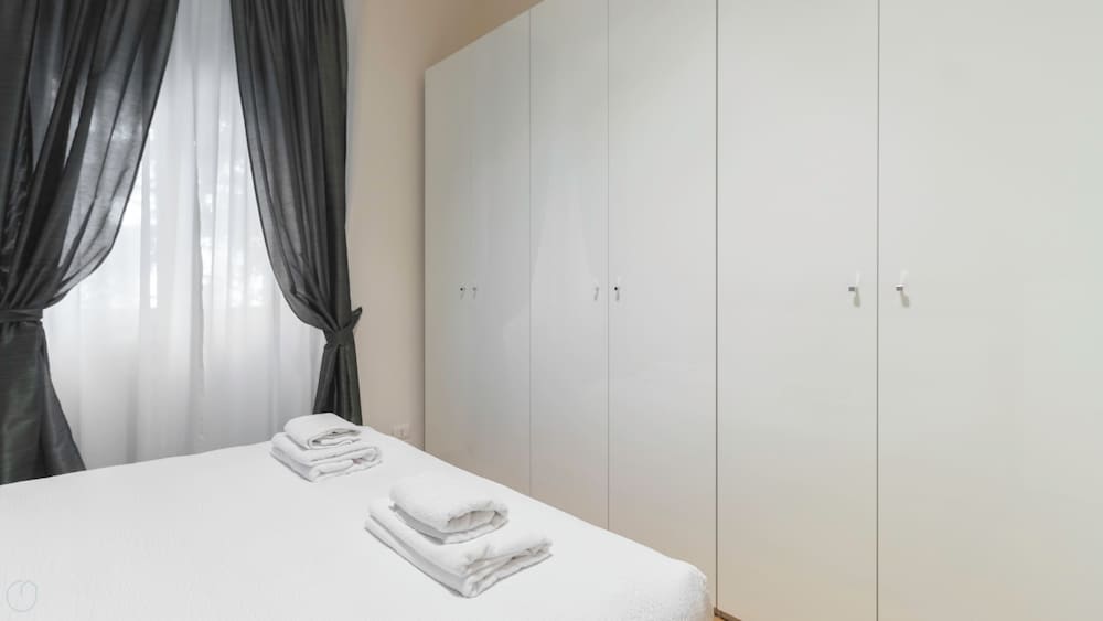 Apartment (1 Bedroom)