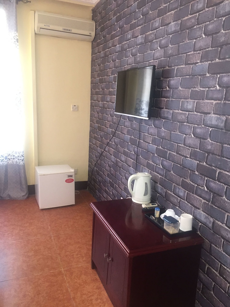 Deluxe Suite, Non Smoking, City View