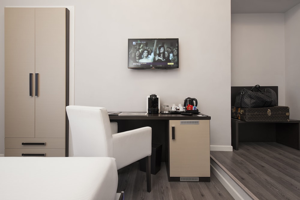 Superior Double Room photo 3