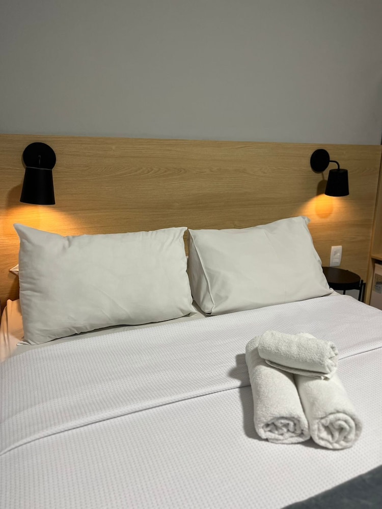 Deluxe Double Room, 1 Double Bed photo 3