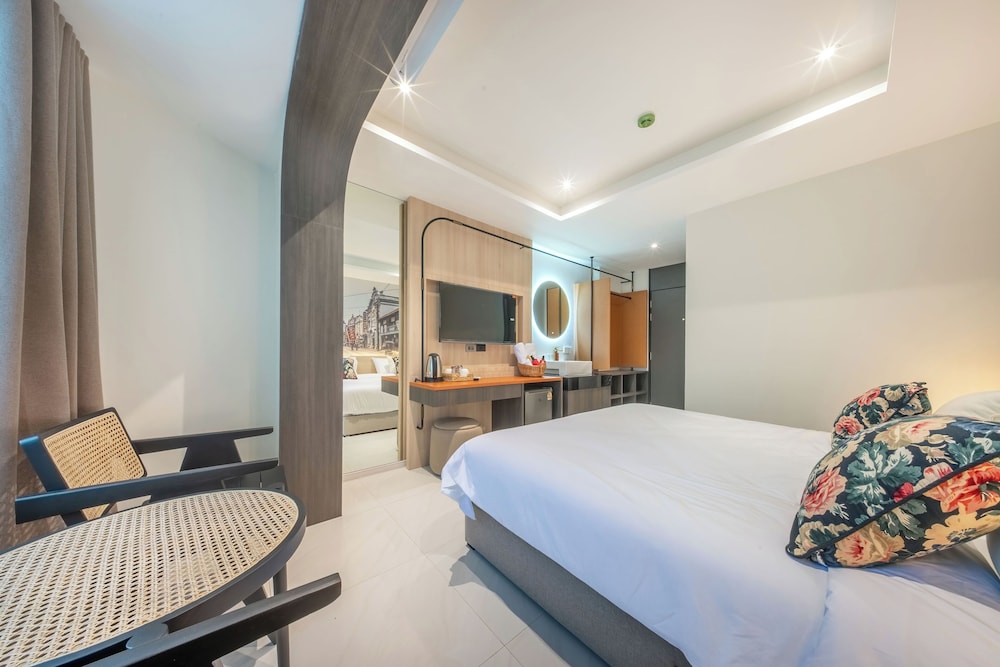 Deluxe Double Room photo 2