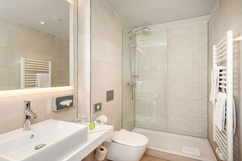 Standard Room - Photo 12