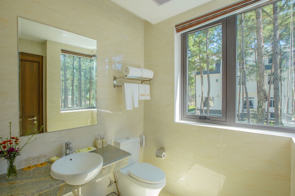Deluxe Double Room, 1 Bedroom, Garden View - Photo 3