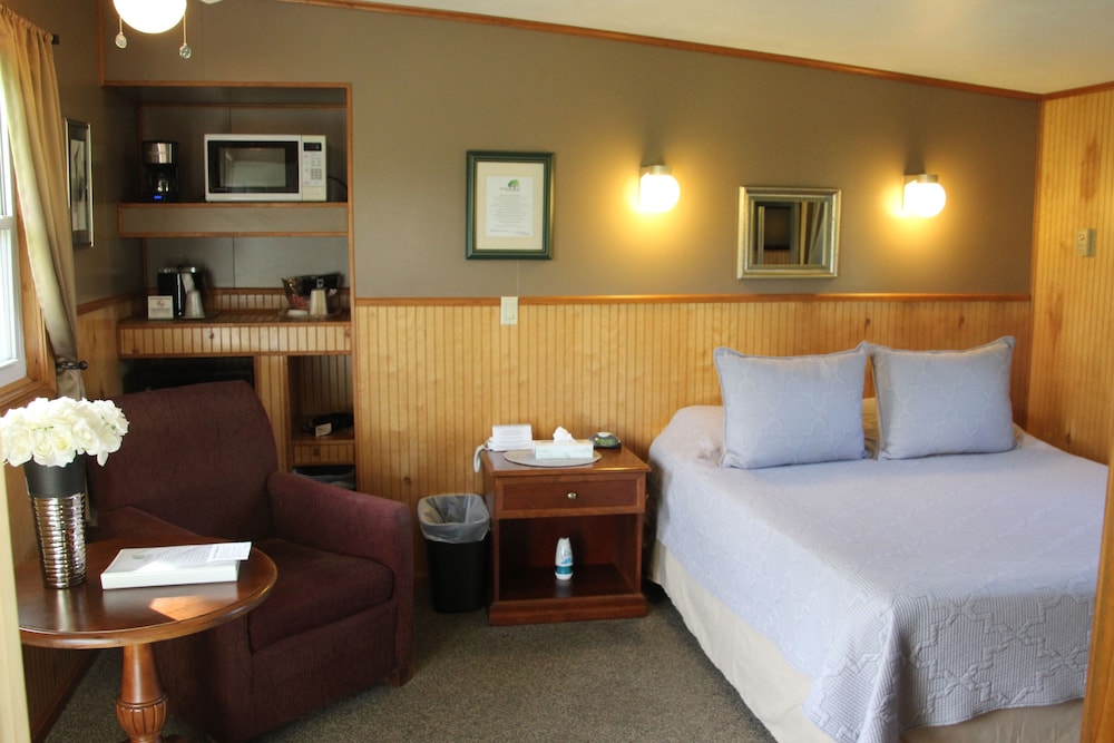 Superior Single Room, Ensuite (02 -1 Queen size bed) photo 1