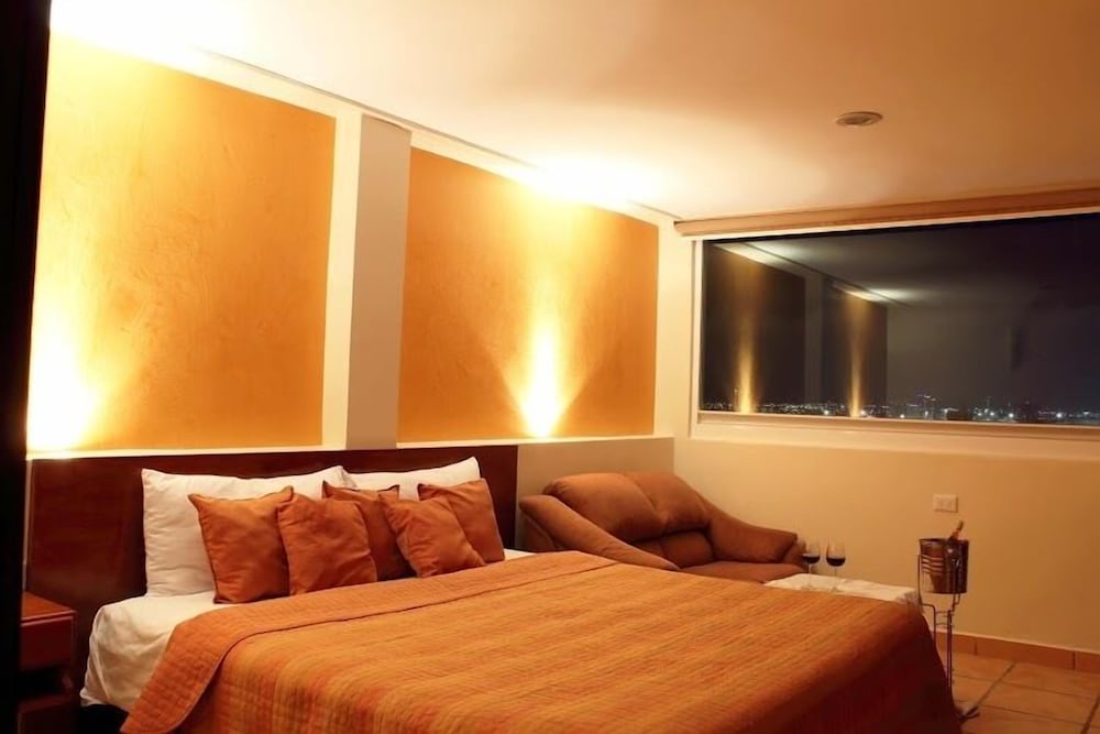 Standard Room photo 2