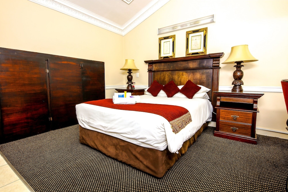 Economy Double Room photo 2