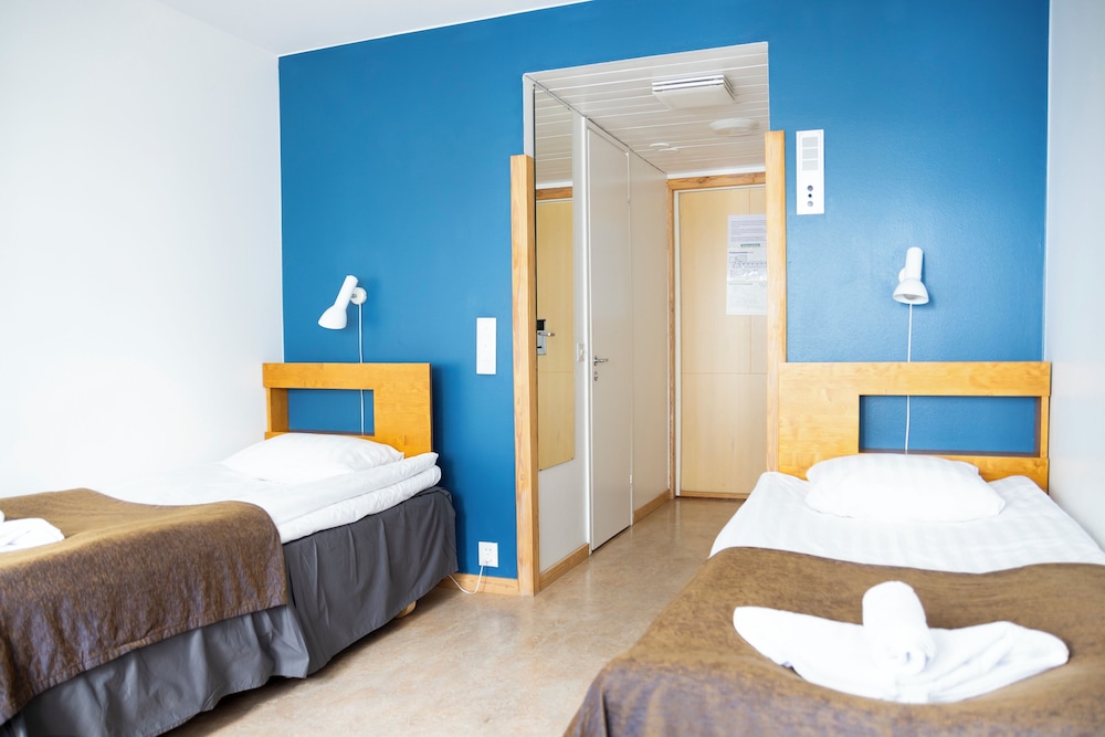 Standard Twin Room - Photo 1