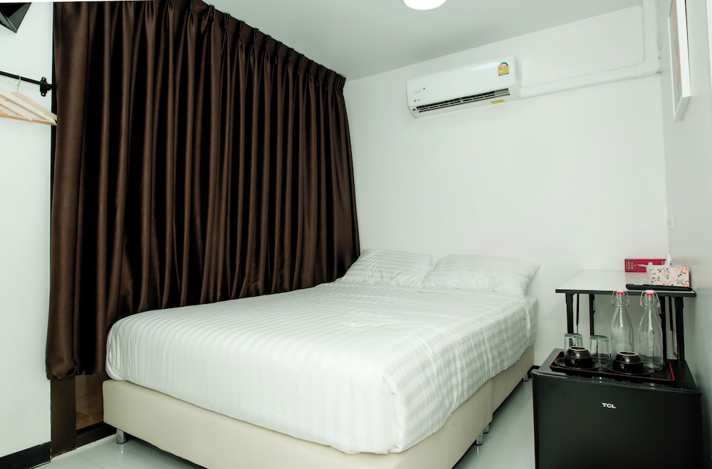 Standard Double Room, Non Smoking photo 1