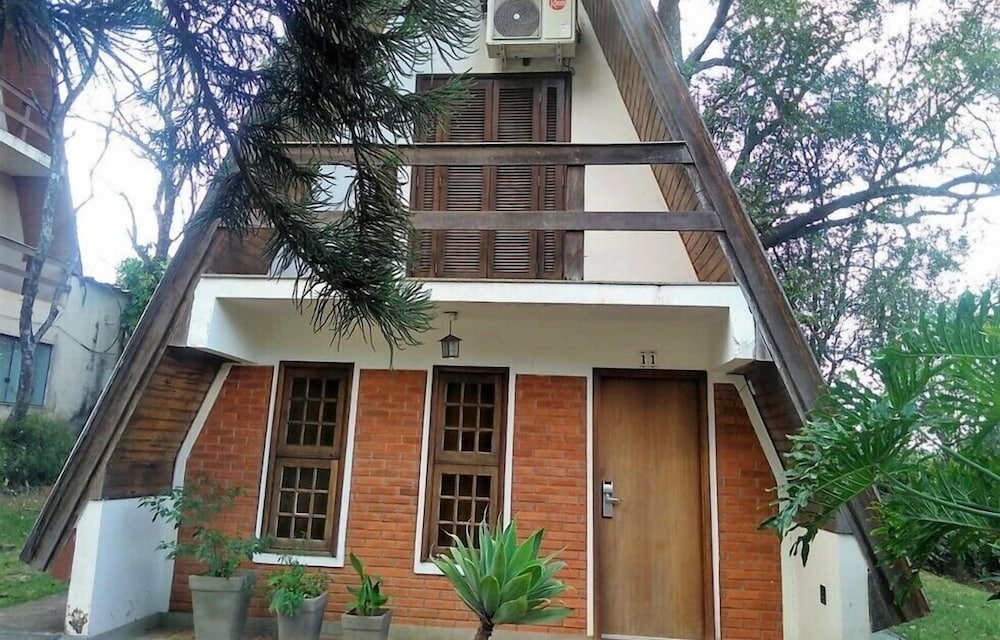 Family Chalet, Multiple Beds, Garden View photo 2