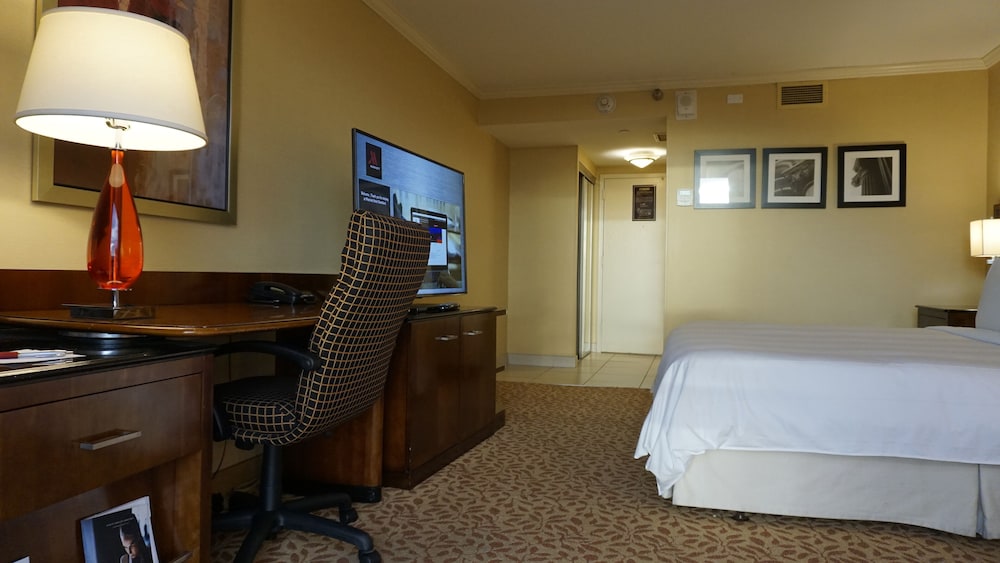 Concierge Room, Room, 1 King Bed - Photo 2