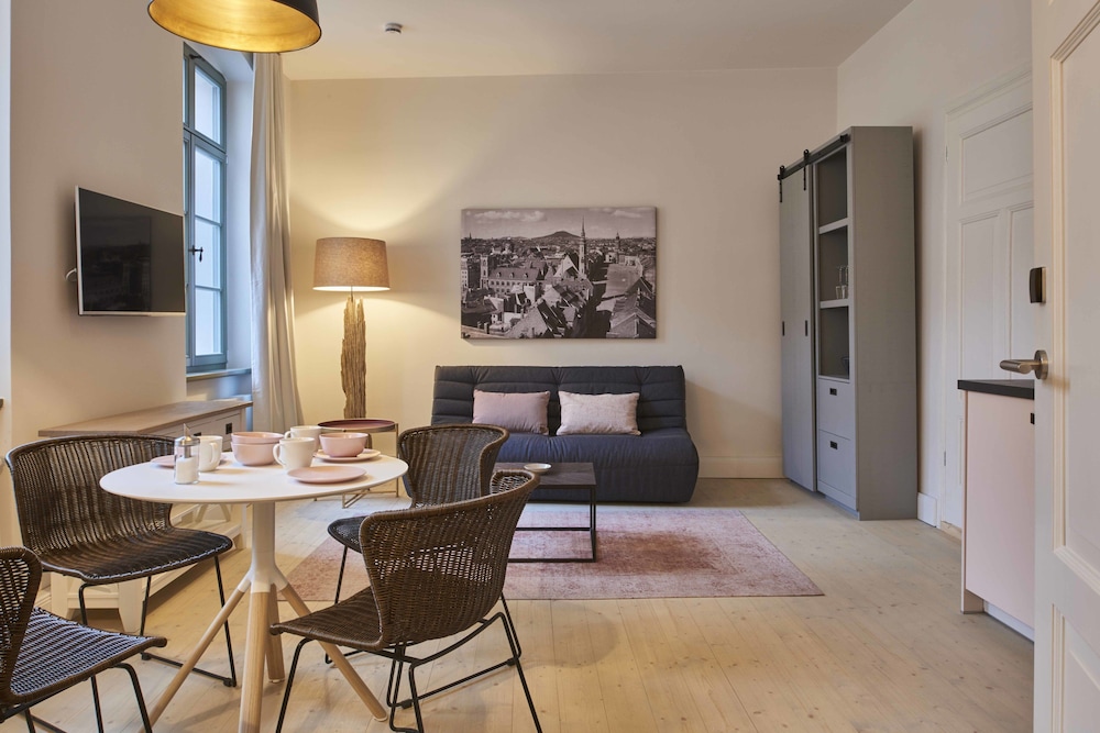 Superior Apartment, Non Smoking - Photo 2