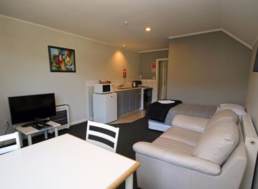 One Bedroom photo 2