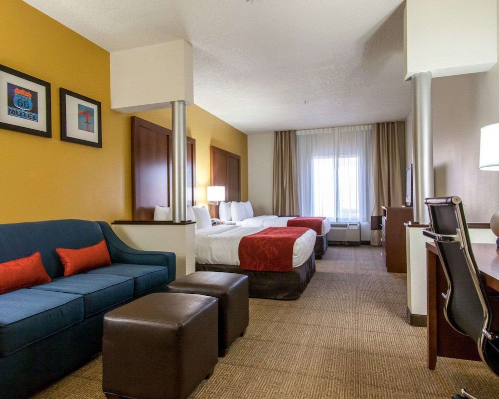 Suite, Multiple Beds, Accessible, Non Smoking - Photo 2