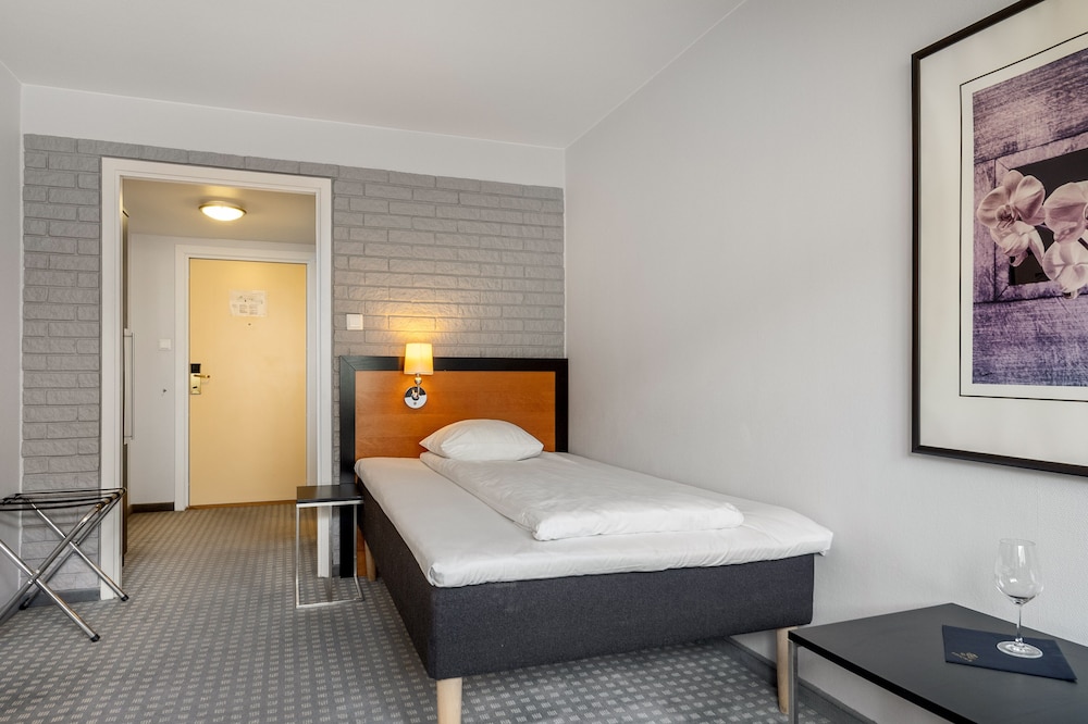 Single Room photo 1