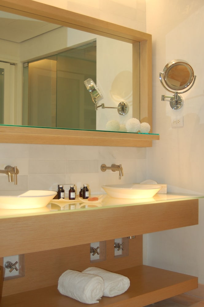 Superior Double Beds Diamante View - Photo 6