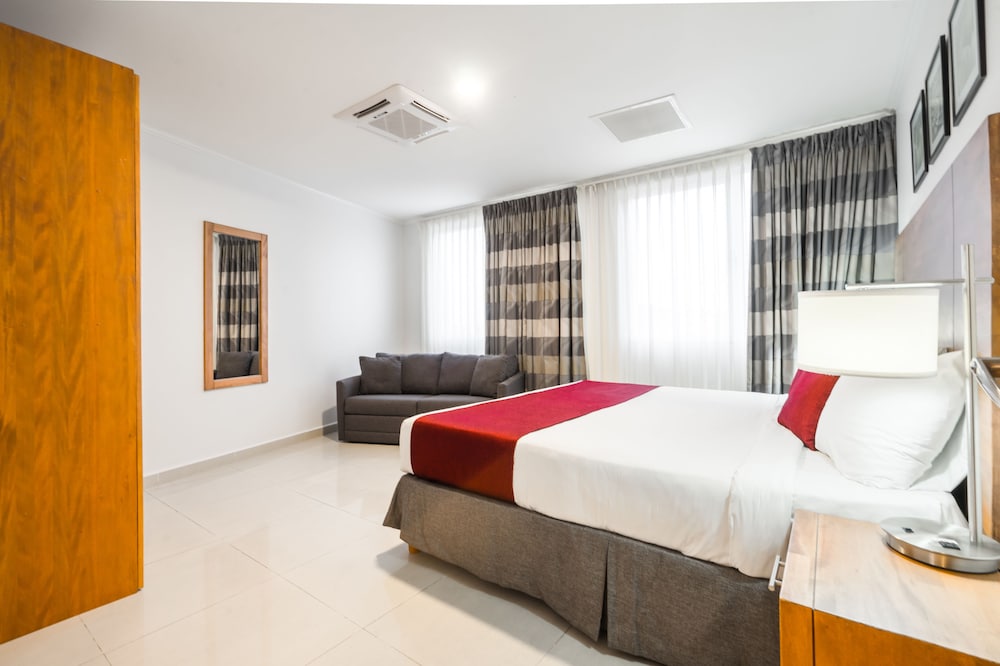 Elite Suite, 2 Bedrooms, Kitchenette photo 3