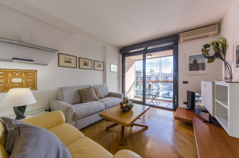 Apartment, 1 Bedroom, Balcony, Harbor View