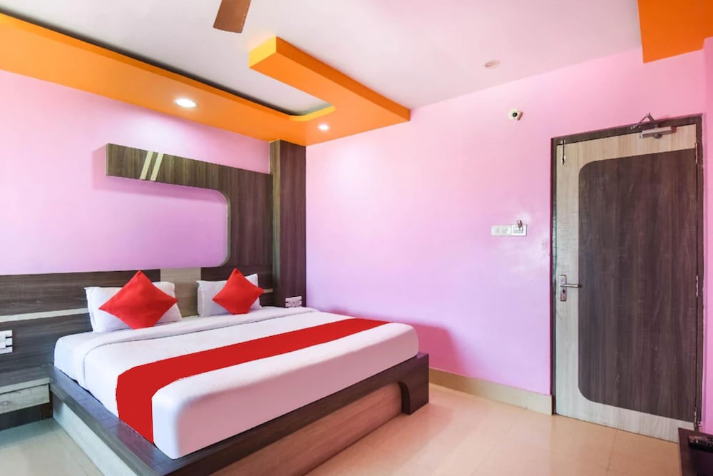 Deluxe Double Room - Photo 13