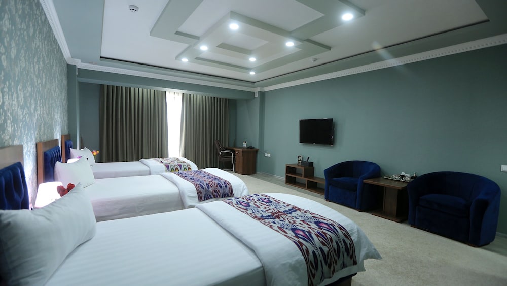 Economy Triple Room - Photo 1