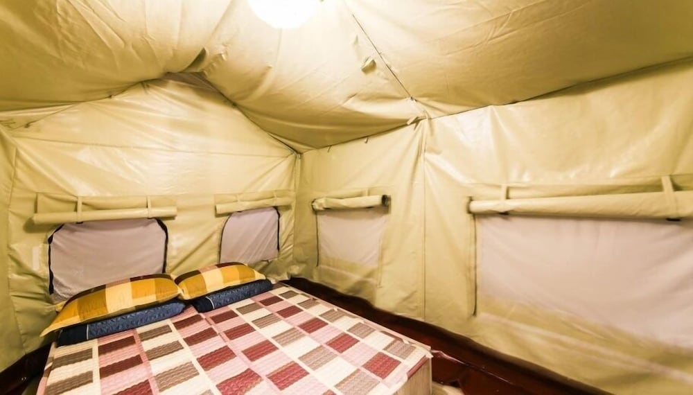 Glamping Room - Photo 1