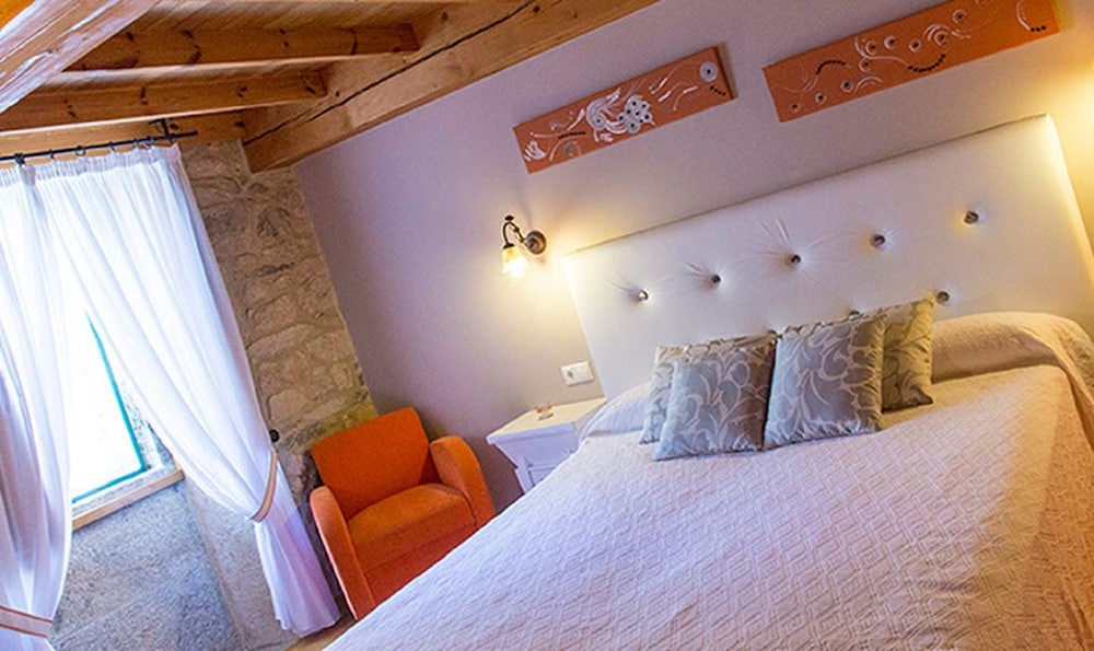 Double Room, Hot Tub photo 2