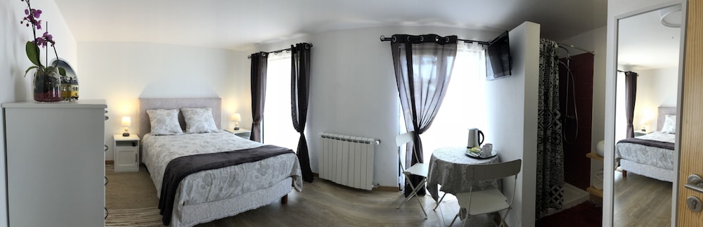 Double Room, Hill View (3) photo 1