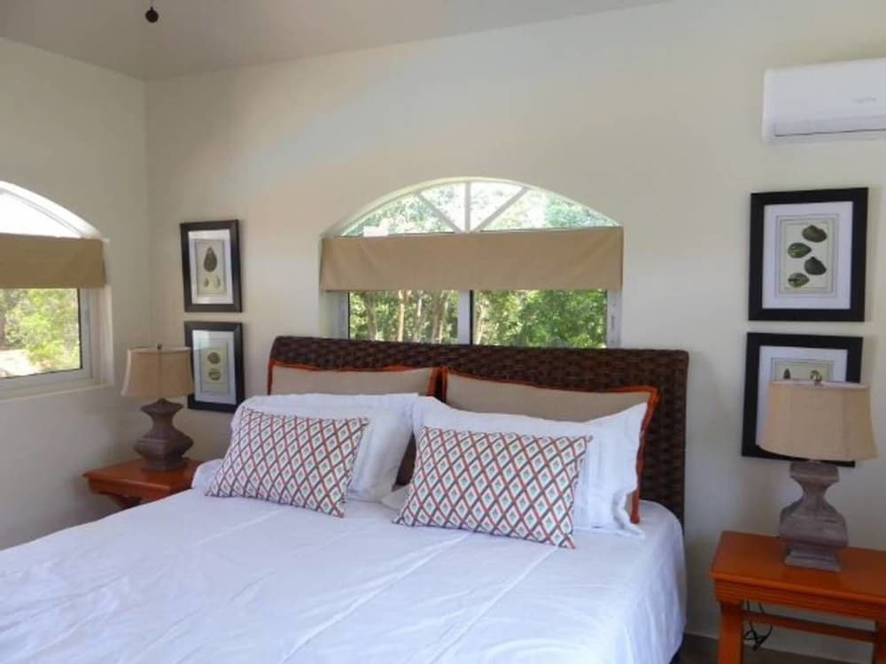 Villa (6 Bedrooms) photo 1