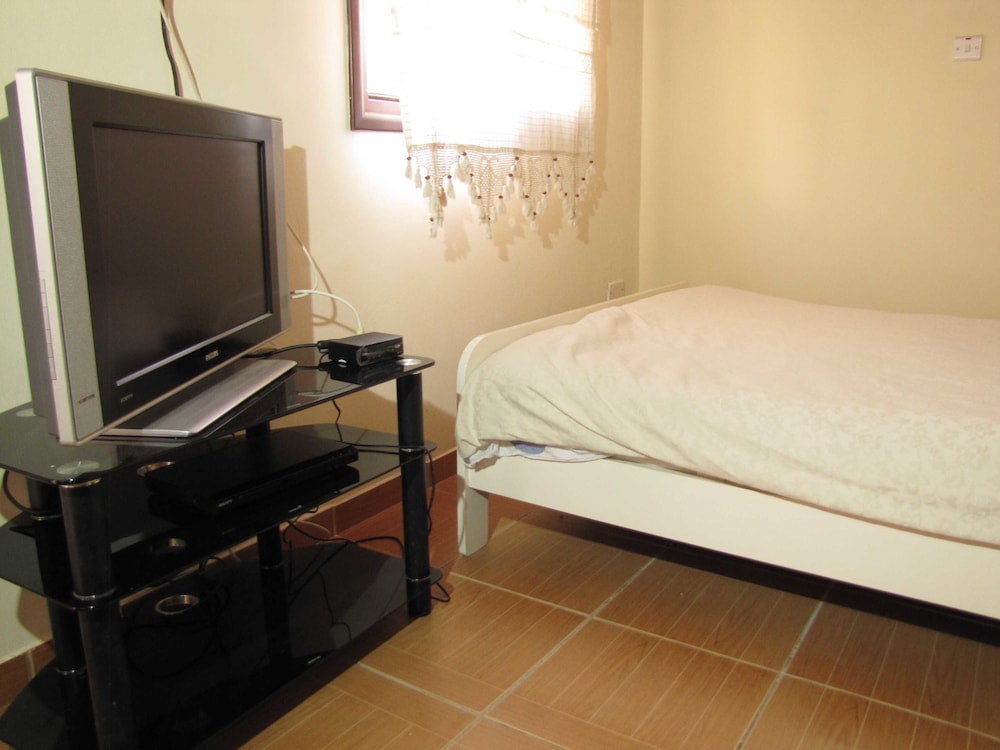 House, 1 Bedroom photo 1