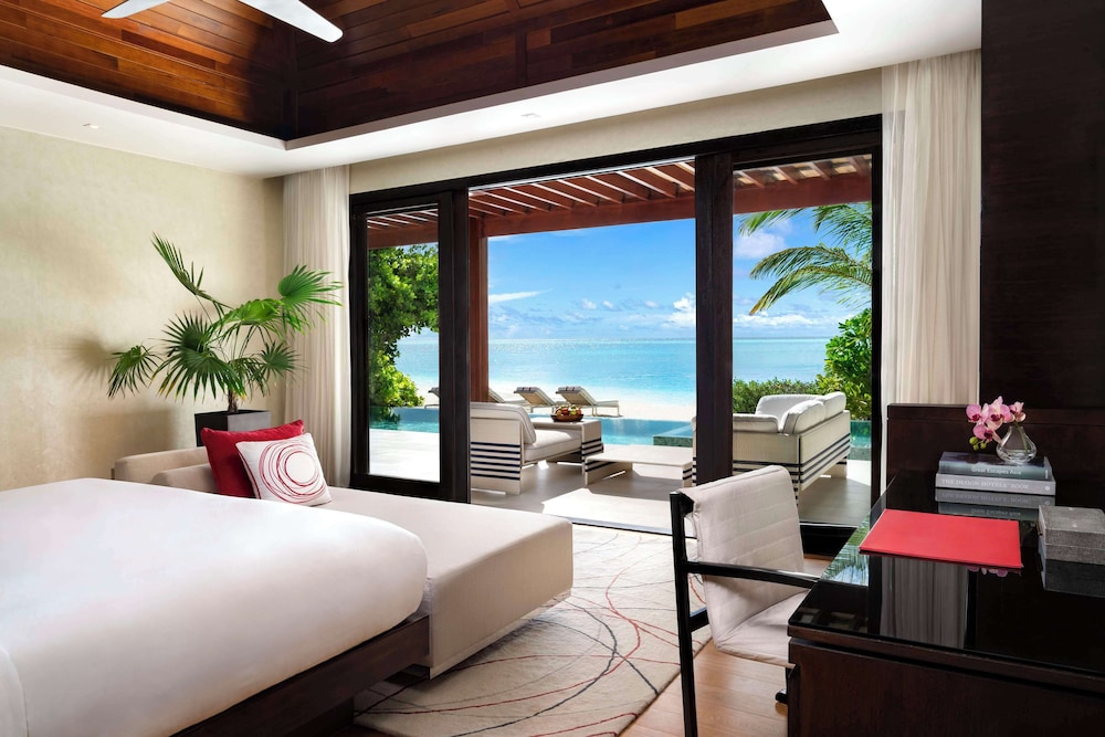 One Bedroom Beach Pool Pavilion - Photo 6