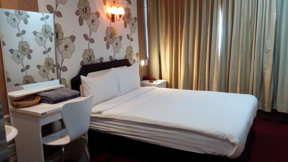 Deluxe room photo 1