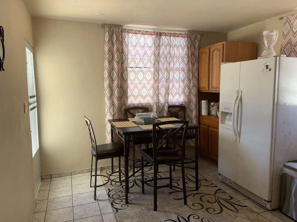Family Apartment, 2 Bedrooms, Beach View, Sea Facing photo 1