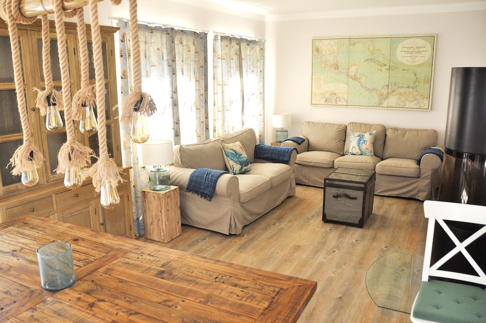 Townhome, 3 Bedrooms, Patio, Courtyard View