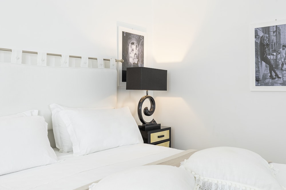 Superior Double Room, 1 King Bed, Terrace, Sea View