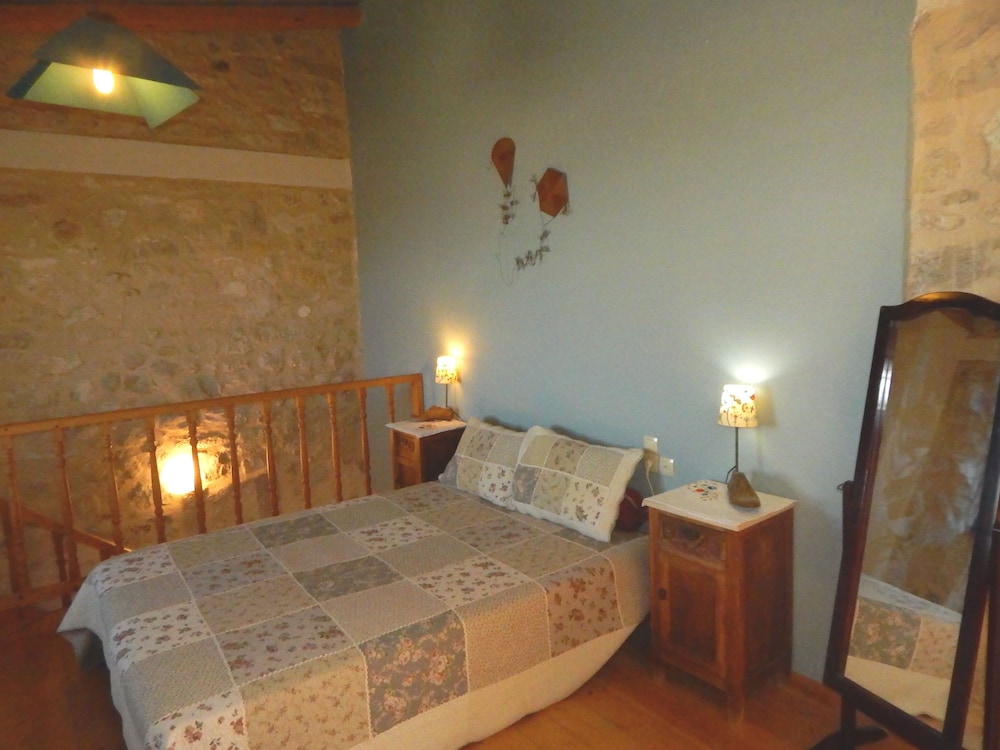 Apartment photo 1