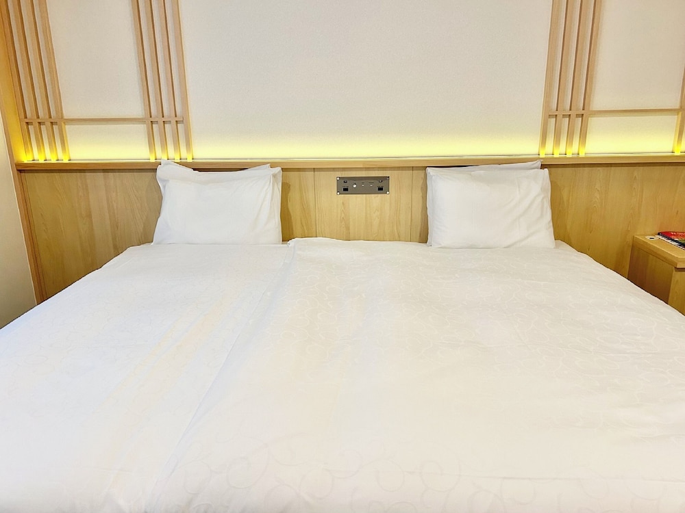 Hollywood Twin Room - Photo 9