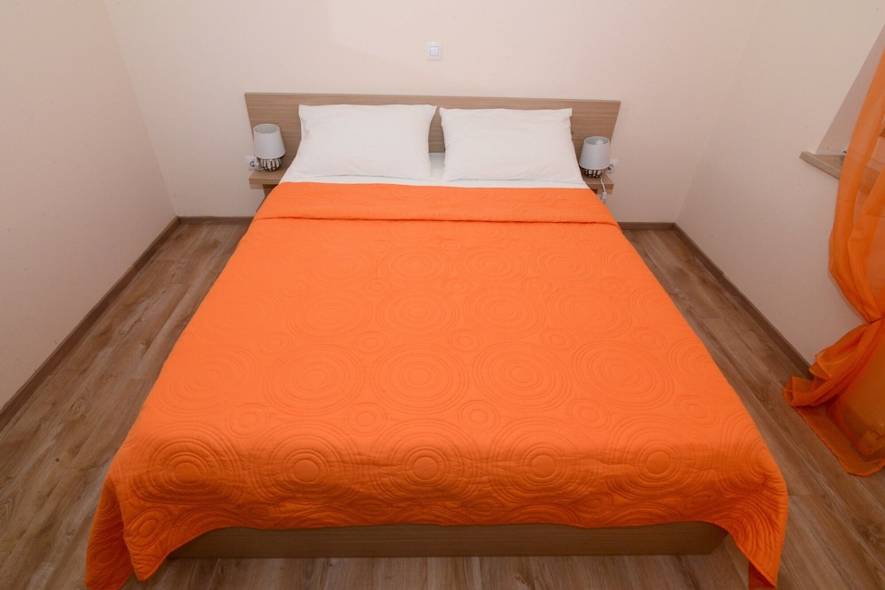 Apartment photo 3