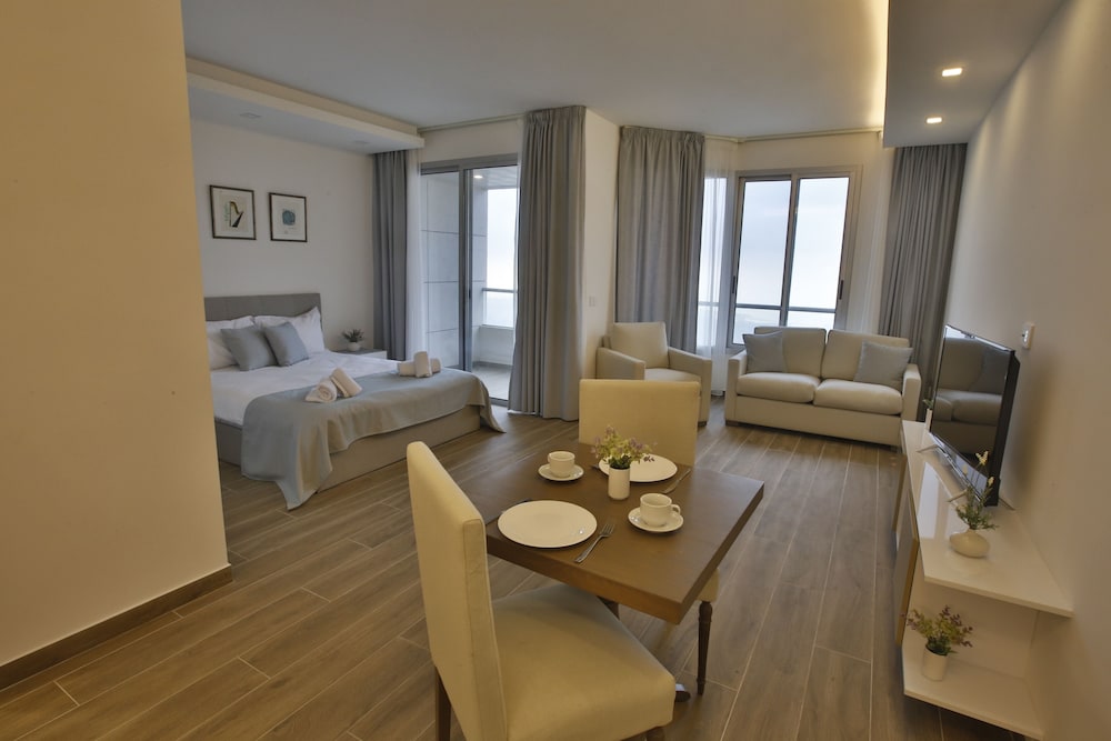 Premium Apartment photo 3