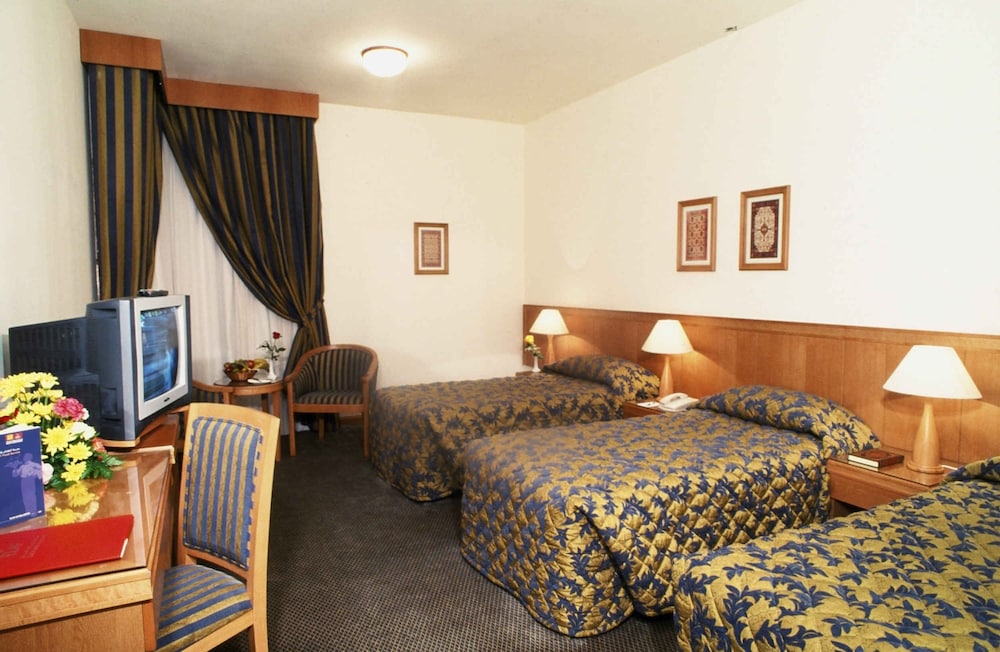 Standard Triple Room - Photo 5
