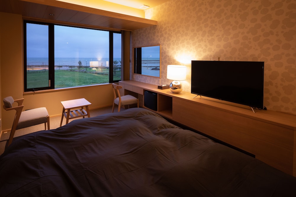 Standard Double Room, Sea View - Photo 2