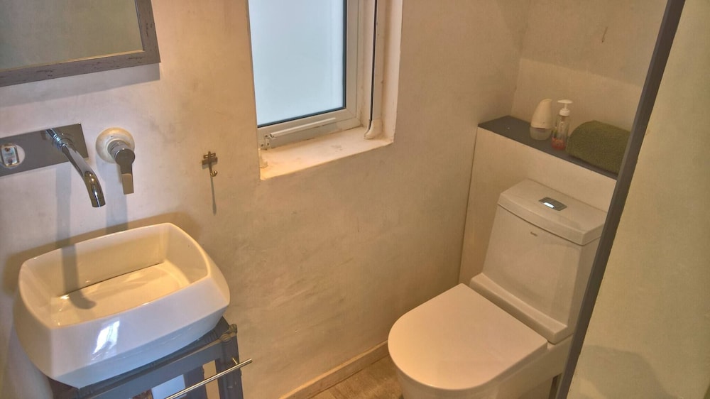Apartment, 2 Bedrooms, Balcony, Garden View photo 2