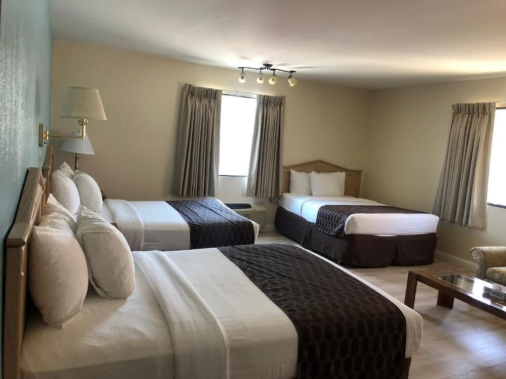 Deluxe Suite photo 2