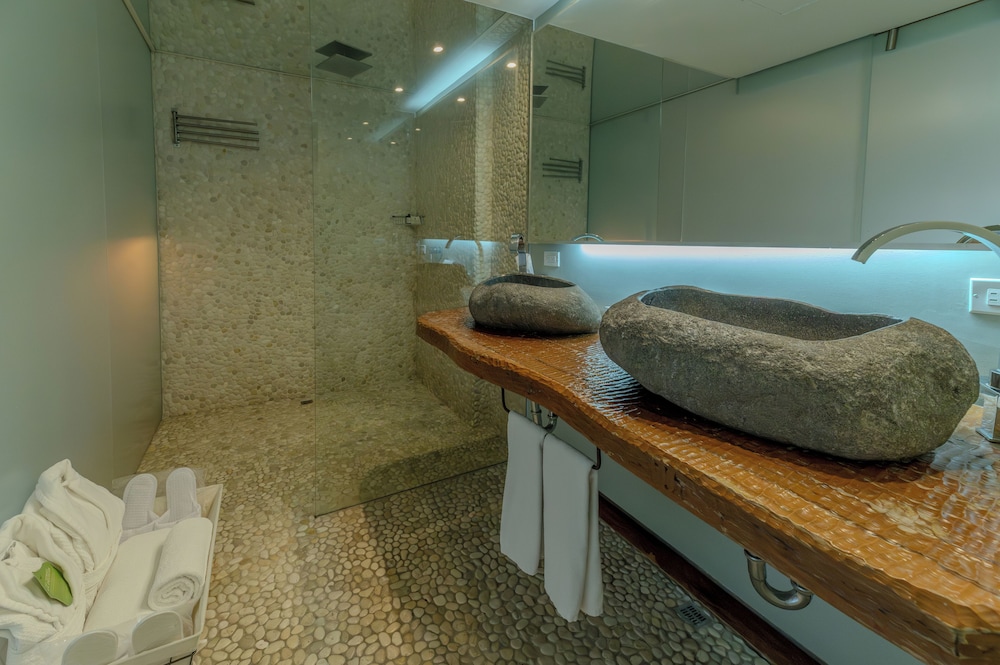 Exclusive Room - Photo 26