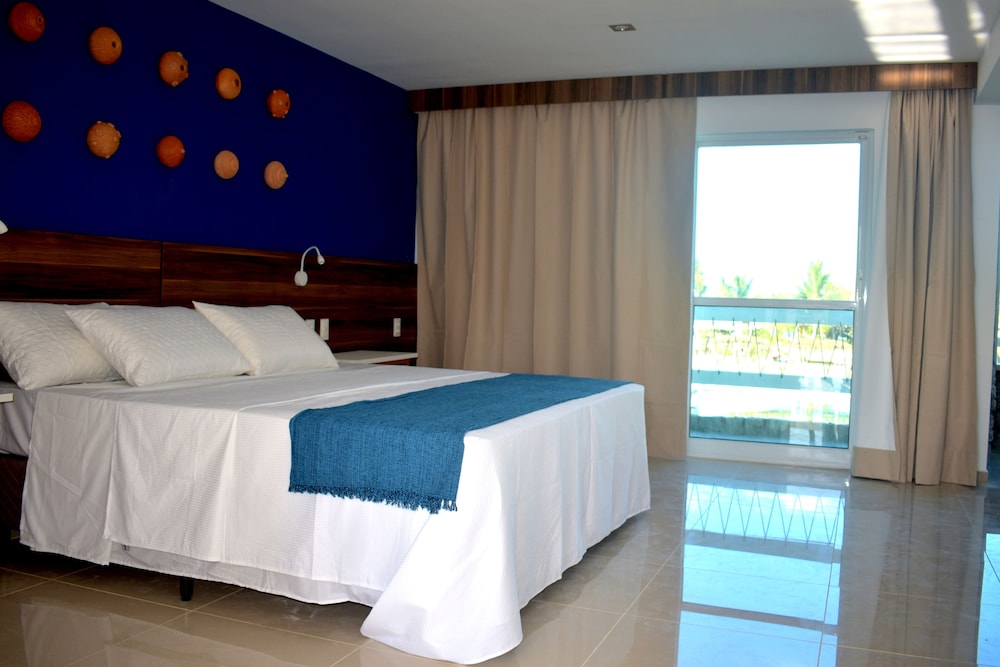 Room, Garden View - Photo 12