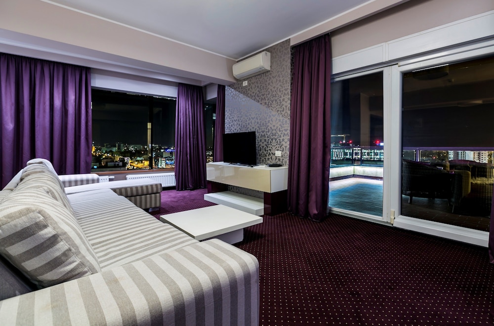 Penthouse Apartment