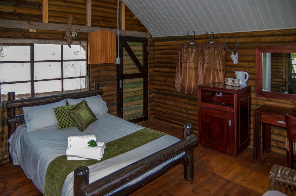 House Hornbill Main Room photo 1