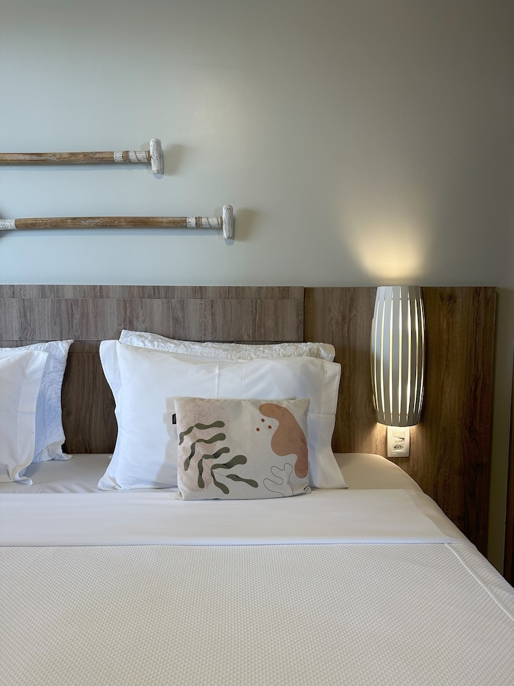 Premium Suite, Beach View - Photo 3