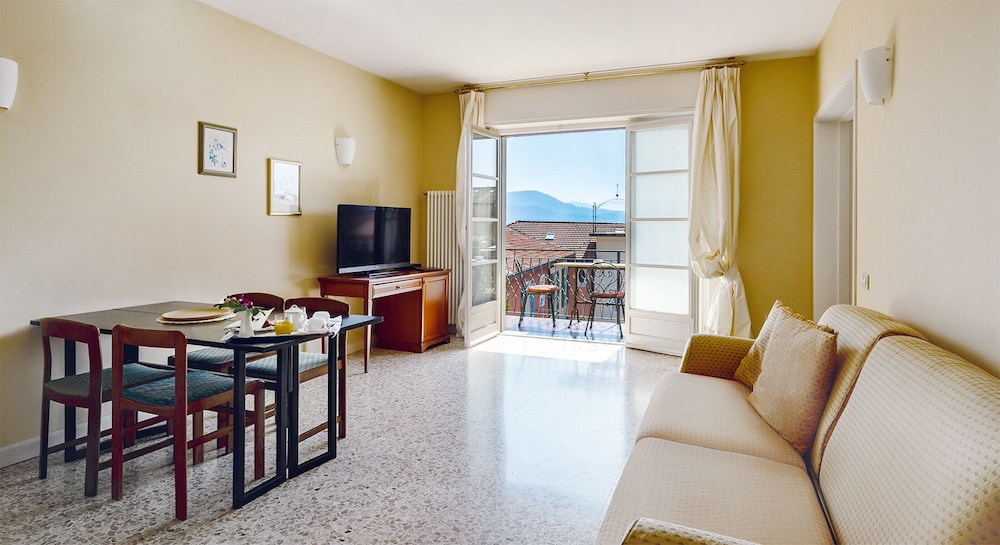 Gallery Apartment